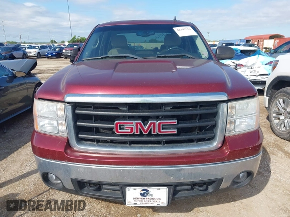 2008 GMC Sierra 1500 SLT z VIN 2GTEC13J381206419, wystawiony jako IAAI lot #42342570 z przebiegiem 145 671 mil mil oraz . Historia ofert i sprzedaży dostępna na DreamBid. Obrazek 12.