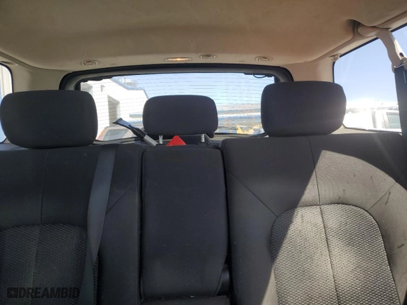 2011 Mitsubishi Endeavor LS with VIN 4A4JN2AS4BE032045, listed as a Copart auction lot 49264925 with 128,393 mi miles and Salvage Title. Bid and sale history available at carsss.com. Image 10.