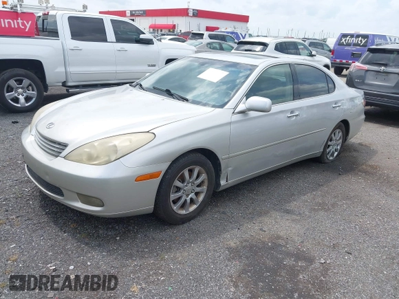 2002 Lexus ES 300 with VIN JTHBF30G920022893, listed as a IAAI auction lot 42470255 with 227,033 mi miles and . Bid and sale history available at DreamBid. Image 2.