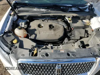 2019 Lincoln MKC Reserve with VIN 5LMTJ3DH7KUL50547, listed as a Copart auction lot 87255264 with Not Provided miles and Salvage Title. Bid and sale history available at DreamBid. Image 12.