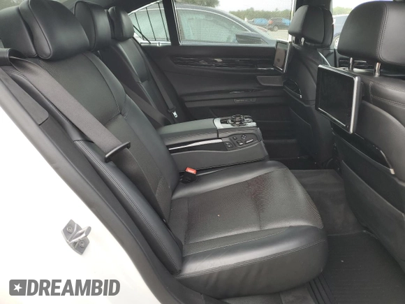 2015 BMW 7 Series 750Li with VIN WBAYE8C5XFD781554, listed as a Copart auction lot 80150903 with 60,919 mi miles and . Bid and sale history available at DreamBid. Image 10.