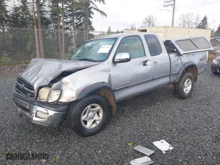2002 Toyota Tundra SR5 with VIN 5TBBT44102S326707, listed as a IAAI auction lot 40971337 with 111,454 mi miles. Bid and sale history available at carsss.com. Image 18.