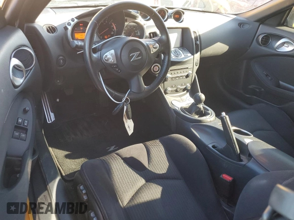 2017 Nissan 370Z z VIN JN1AZ4EH9HM952339, wystawiony jako Copart lot #41843485 z przebiegiem 49 250 mil mil oraz Szkoda całkowita • Salvage title. Historia ofert i sprzedaży dostępna na DreamBid. Obrazek 8.