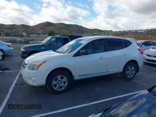 2011 Nissan Rogue SV z VIN JN8AS5MT7BW173146, wystawiony jako IAAI lot #41590010 z przebiegiem 124 212 mil mil oraz . Historia ofert i sprzedaży dostępna na DreamBid. Obrazek 14.