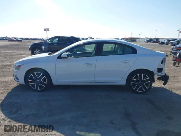 2017 Volvo S60 Dynamic with VIN YV126MFLXH2433058, listed as a IAAI auction lot 41487775 with 131,006 mi miles. Bid and sale history available at carsss.com. Image 15.