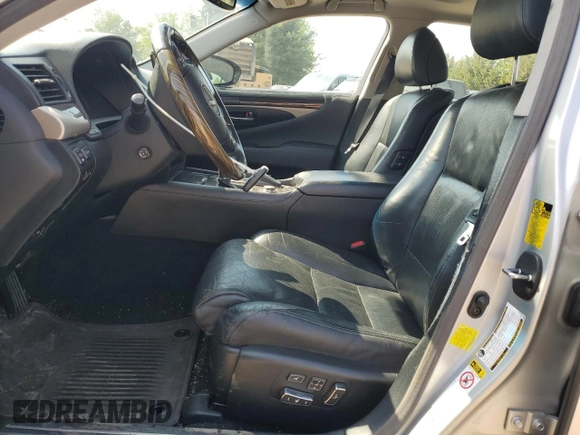 2013 Lexus LS 460 with VIN JTHCL5EF2D5019526, listed as a Copart auction lot 55359565 with 115,173 mi miles and Salvage title. Bid and sale history available at DreamBid. Image 7.