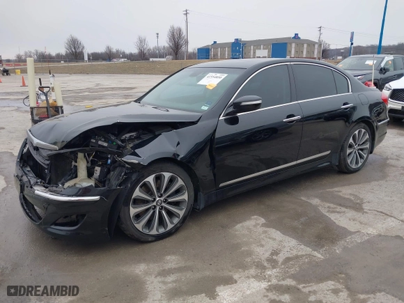 2013 Hyundai Genesis 5.0L R-Spec with VIN KMHGC4DH5DU256092, listed as a IAAI auction lot 41554850 with 163,573 mi miles. Bid and sale history available at carsss.com. Image 17.