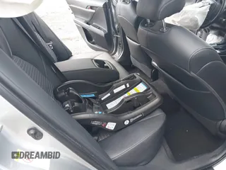 2018 Toyota Camry LE z VIN 4T1B11HK8JU649942, wystawiony jako IAAI lot #42194030 z przebiegiem 54 687 mil mil oraz . Historia ofert i sprzedaży dostępna na DreamBid. Obrazek 8.