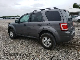 2011 Ford Escape XLT with VIN 1FMCU0D77BKA14232, listed as a Copart auction lot 62128054 with 184,244 mi miles and Salvage Title. Bid and sale history available at carsss.com. Image 2.