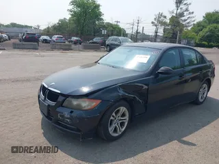 2008 BMW 3 Series 328xi with VIN WBAVC93528K040277, listed as a IAAI auction lot 42446998 with 155,596 mi miles and . Bid and sale history available at DreamBid. Image 2.