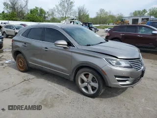 2017 Lincoln MKC Premiere with VIN 5LMCJ1C99HUL44983, listed as a Copart auction lot 54382835 with Not Provided miles and Clean Title. Bid and sale history available at DreamBid. Image 4.