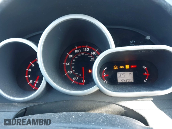 2010 Pontiac Vibe with VIN 5Y2SM6E04AZ405364, listed as a IAAI auction lot 41419446 with 144,209 mi miles. Bid and sale history available at carsss.com. Image 7.