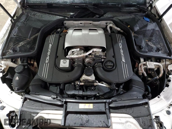 2016 Mercedes-Benz C 63 S AMG z VIN 55SWF8HB7GU098273, wystawiony jako Copart lot #86781954 z przebiegiem 107 642 mil mil oraz Szkoda całkowita • Salvage title. Historia ofert i sprzedaży dostępna na DreamBid. Obrazek 12.