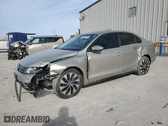 2015 Volkswagen Jetta Sedan Hybrid SEL Premium with VIN 3VW637AJXFM427884, listed as a Copart auction lot 49460505 with 58,950 mi miles and Salvage Title. Bid and sale history available at carsss.com. Image 1.