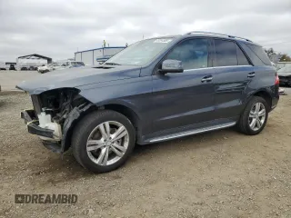 2014 Mercedes-Benz M 350 with VIN 4JGDA2EB9EA414993, listed as a Copart auction lot 43284585 with 163,067 mi miles and Salvage title. Bid and sale history available at DreamBid. Image 1.
