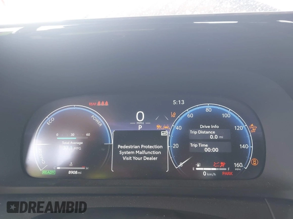 2025 Toyota Crown XLE z VIN JTDACAAJ3S3003355, wystawiony jako IAAI lot #42228765 z przebiegiem 8908 mil mil oraz . Historia ofert i sprzedaży dostępna na DreamBid. Obrazek 7.