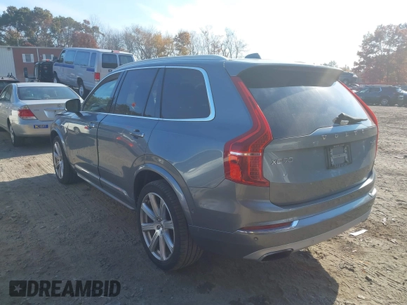 2017 Volvo XC90 Inscription with VIN YV4A22PL3H1179969, listed as a IAAI auction lot 40649647 with 122,400 mi miles. Bid and sale history available at carsss.com. Image 3.