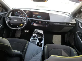 2023 Kia EV6 GT with VIN KNDC5DLE0P5124151, listed as a Copart auction lot 66882303 with 564 mi miles and Salvage Title. Bid and sale history available at carsss.com. Image 8.