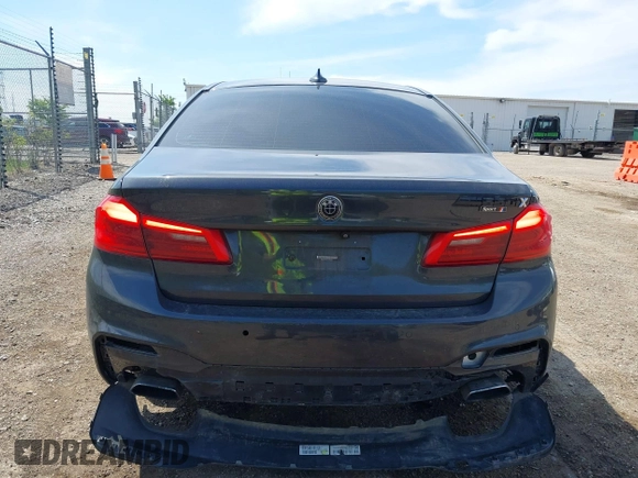 2018 BMW 5 Series 540i z VIN WBAJE5C50JWA96205, wystawiony jako IAAI lot #42213253 z przebiegiem 96 198 mil mil oraz . Historia ofert i sprzedaży dostępna na DreamBid. Obrazek 15.