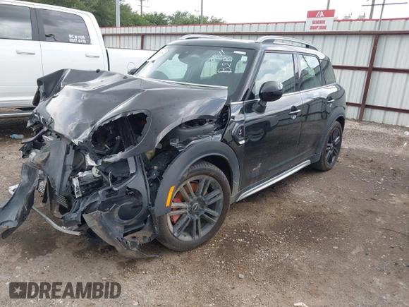 2022 MINI Countryman Cooper S with VIN WMZ83BR06N3N90333, listed as a IAAI auction lot 42629529 with 24,871 mi miles and . Bid and sale history available at DreamBid. Image 2.