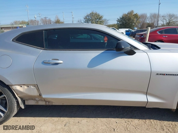 2019 Chevrolet Camaro 1LT with VIN 1G1FB1RS1K0149480, listed as a IAAI auction lot 41688873 with 62,944 mi miles. Bid and sale history available at carsss.com. Image 14.