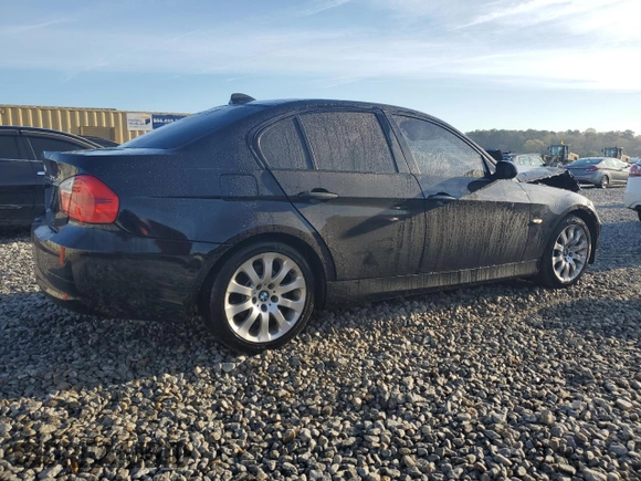 2006 BMW 3 Series 325xi z VIN WBAVD13516KV00055, wystawiony jako Copart lot #50733535 z przebiegiem 136 505 mil mil oraz Czysty tytuł • Clean title. Historia ofert i sprzedaży dostępna na DreamBid. Obrazek 3.