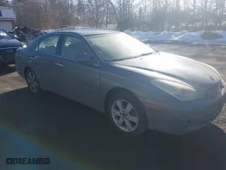 2006 Lexus ES 330 with VIN JTHBA30G965169593, listed as a IAAI auction lot 41696072 with 259,210 mi miles. Bid and sale history available at carsss.com. Image 1.