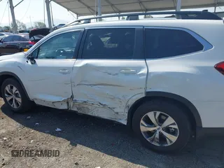2024 Subaru Ascent Premium с VIN 4S4WMAED3R3420312, выставлен на аукционе IAAI как лот 42108263 с пробегом 8 504 миль миль и . История ставок и продаж доступна на DreamBid. Изображение 6.