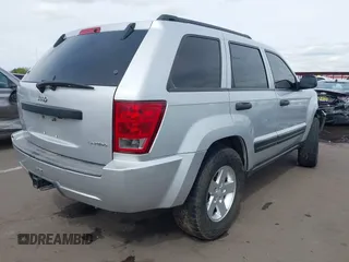 2005 Jeep Grand Cherokee Laredo с VIN 1J4HR48N45C665886, выставлен на аукционе IAAI как лот 41805717 с пробегом 181 022 миль миль и . История ставок и продаж доступна на DreamBid. Изображение 4.