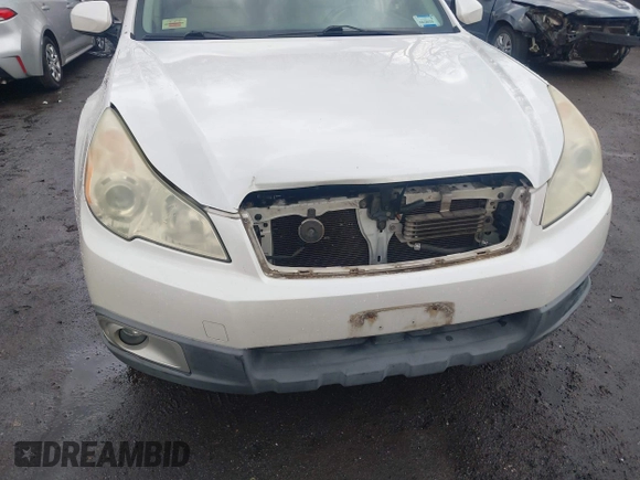 2010 Subaru Outback Premium All-Weather Anniversary with VIN 4S4BRBFC4A3375171, listed as a IAAI auction lot 41440021 with 166,462 mi miles and . Bid and sale history available at DreamBid. Image 6.