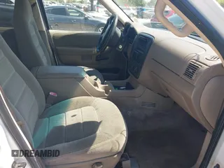 2002 Ford Explorer XLT with VIN 1FMZU63E12UB04302, listed as a IAAI auction lot 41907410 with 130,591 mi miles and . Bid and sale history available at DreamBid. Image 5.