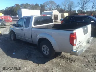 2014 Nissan Frontier S with VIN 1N6BD0CT0EN722739, listed as a IAAI auction lot 41585454 with 301,743 mi miles. Bid and sale history available at carsss.com. Image 3.