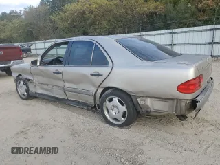 1997 Mercedes-Benz E-Class with VIN WDBJF72F4VA229813, listed as a Copart auction lot 78584484 with 192,942 mi miles and Salvage Title. Bid and sale history available at carsss.com. Image 2.