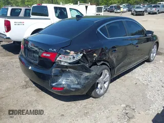 2015 Acura ILX with VIN 19VDE1F32FE000312, listed as a IAAI auction lot 41990080 with 107,251 mi miles. Bid and sale history available at carsss.com. Image 4.