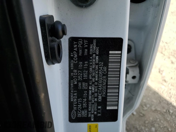 2016 Hyundai Accent SE with VIN KMHCT4AE6GU085432, listed as a Copart auction lot 52680535 with 31,515 mi miles and Salvage Title. Bid and sale history available at DreamBid. Image 12.