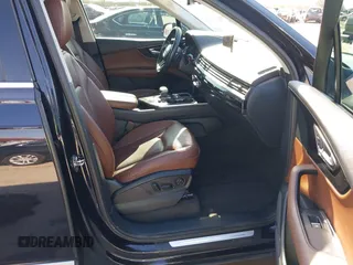 2019 Audi Q7 Prestige with VIN WA1VAAF70KD003824, listed as a IAAI auction lot 41696478 with 89,217 mi miles and . Bid and sale history available at DreamBid. Image 5.