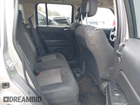 2017 Jeep Patriot Sport with VIN 1C4NJPBA2HD146096, listed as a IAAI auction lot 41896154 with 165,486 mi miles. Bid and sale history available at carsss.com. Image 8.