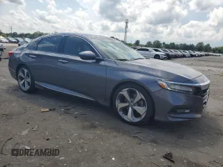 2018 Honda Accord Touring with VIN 1HGCV1F97JA155815, listed as a Copart auction lot 64181825 with 137,325 mi miles and Non repairable. Bid and sale history available at DreamBid. Image 4.