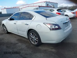 2014 Nissan Maxima SV z VIN 1N4AA5AP2EC466535, wystawiony jako IAAI lot #41699207 z przebiegiem 150 204 mil mil oraz . Historia ofert i sprzedaży dostępna na DreamBid. Obrazek 3.