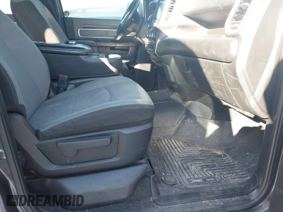 2022 Ram 2500 Big Horn with VIN 3C6UR5DJ8NG231908, listed as a IAAI auction lot 41626205 with 74,481 mi miles and . Bid and sale history available at DreamBid. Image 5.