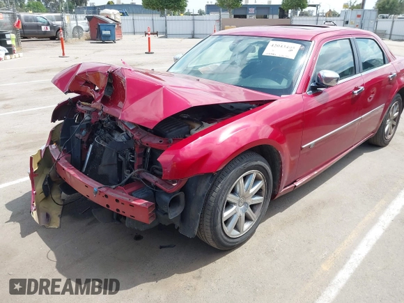 2008 Chrysler 300 C Hemi with VIN 2C3LA63H38H193822, listed as a IAAI auction lot 42043405 with 108,945 mi miles. Bid and sale history available at carsss.com. Image 18.