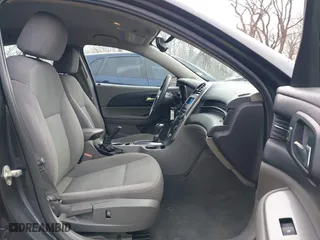 2014 Chevrolet Malibu LS with VIN 1G11B5SL6EF207928, listed as a IAAI auction lot 41153065 with 113,313 mi miles. Bid and sale history available at carsss.com. Image 5.