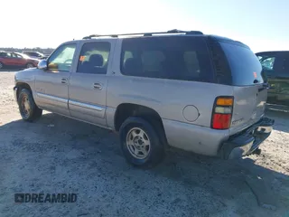 2006 GMC Yukon XL SLT with VIN 1GKFK16ZX6J174519, listed as a IAAI auction lot 41268177 with 243,046 mi miles. Bid and sale history available at carsss.com. Image 3.