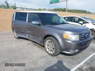 2009 Ford Flex Limited with VIN 2FMDK53C09BA26412, listed as a IAAI auction lot 41755804 with 100,575 mi miles. Bid and sale history available at carsss.com. Image 1.