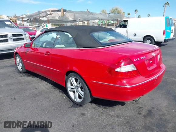 2008 Mercedes-Benz CLK 350 z VIN WDBTK56FX8T094798, wystawiony jako IAAI lot #41555114 z przebiegiem 203 903 mil mil oraz . Historia ofert i sprzedaży dostępna na DreamBid. Obrazek 12.