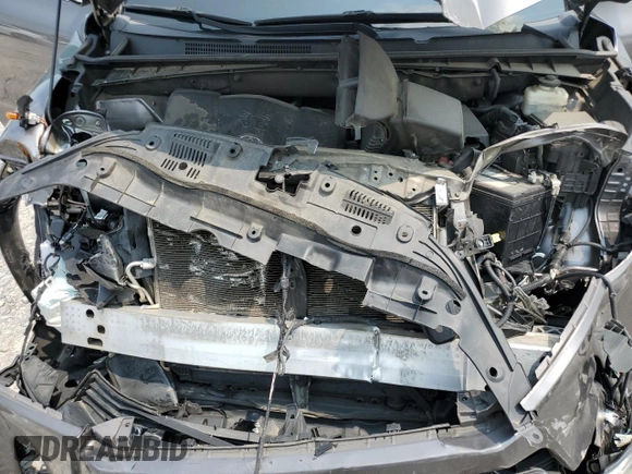2018 Toyota Highlander SE with VIN 5TDKZRFH9JS545175, listed as a Copart auction lot 59377945 with 214,242 mi miles and Salvage title. Bid and sale history available at DreamBid. Image 11.