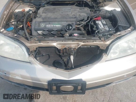 2001 Acura CL z VIN 19UYA42551A017082, wystawiony jako IAAI lot #42501762 z przebiegiem 118 750 mil mil oraz . Historia ofert i sprzedaży dostępna na DreamBid. Obrazek 12.