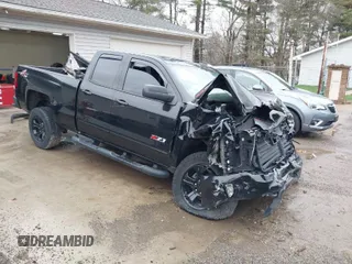 2018 Chevrolet Silverado 1500 LT with VIN 2GCVKREC8J1111943, listed as a IAAI auction lot 41869301 with 64 mi miles and . Bid and sale history available at DreamBid. Image 1.