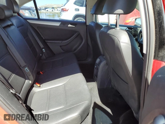 2013 Volkswagen Jetta SE with VIN 3VWDP7AJ6DM401761, listed as a Copart auction lot 52921765 with 119,847 mi miles and Salvage title. Bid and sale history available at DreamBid. Image 10.