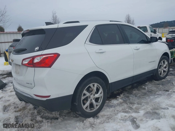 2020 Chevrolet Equinox LT with VIN 3GNAXVEX5LS709689, listed as a IAAI auction lot 41600809 with 34,918 mi miles. Bid and sale history available at carsss.com. Image 4.